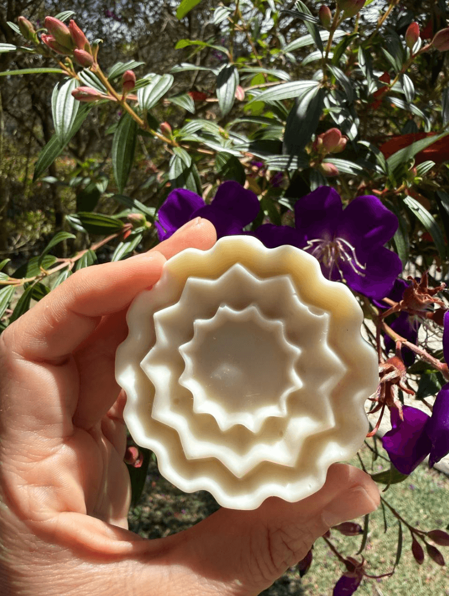 Crema para peinar sólida cabellos crespos